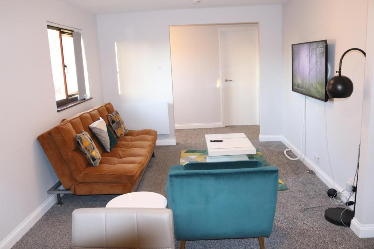 Garland Modern Apartment With Private Garden & Parking Dartford 5 מראה חיצוני תמונה