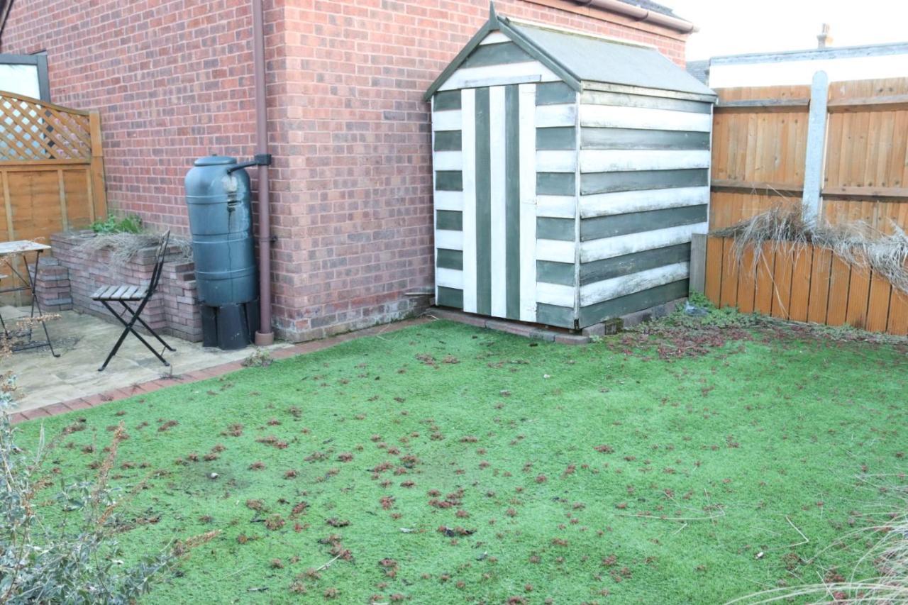 Garland Modern Apartment With Private Garden & Parking Dartford 5 מראה חיצוני תמונה