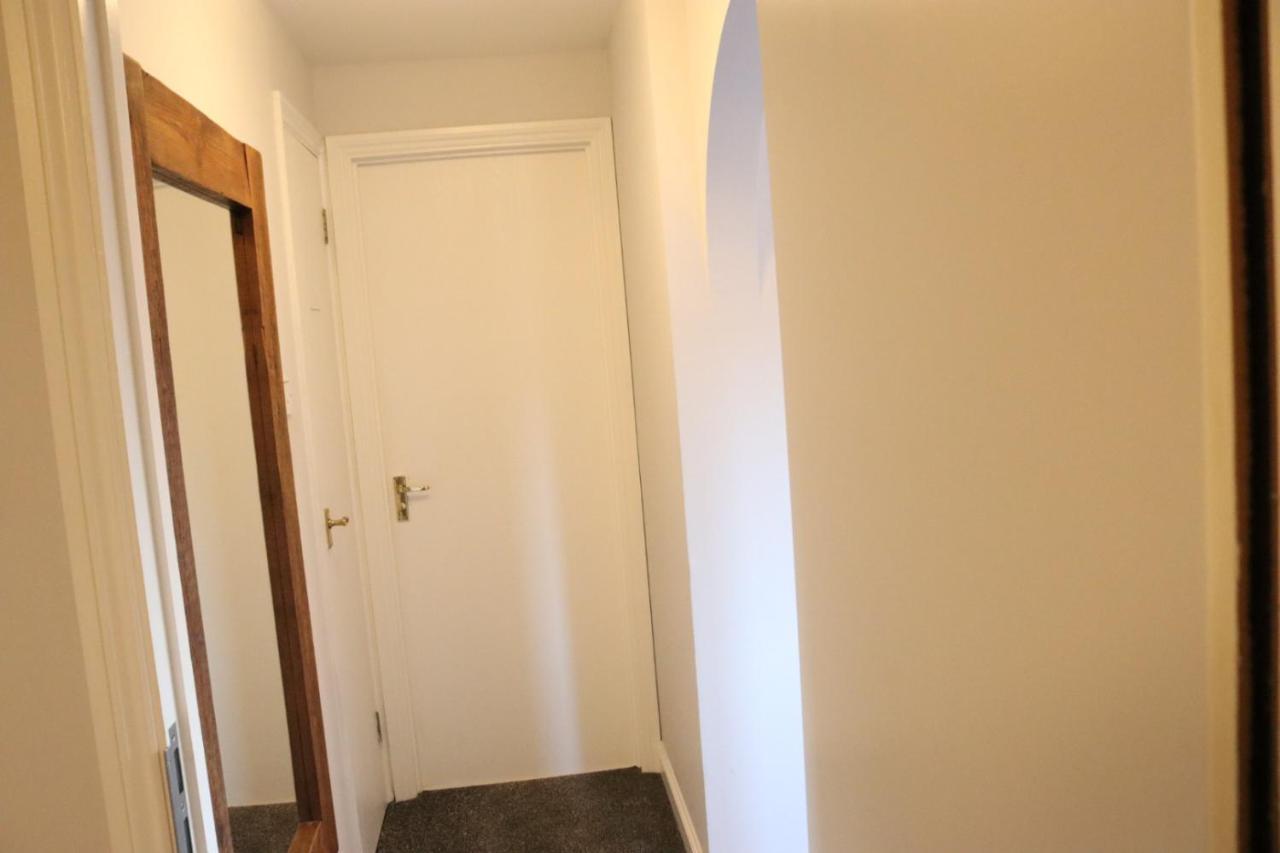 Garland Modern Apartment With Private Garden & Parking Dartford 5 מראה חיצוני תמונה